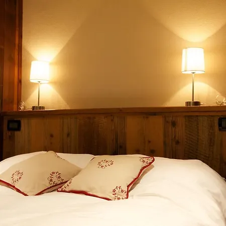 Le Petit Coeur De Montagne Lejlighedshotel La Salle