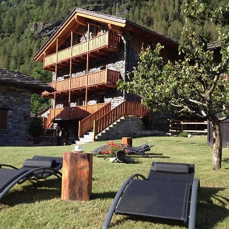 Lejlighedshotel Le Petit Coeur De Montagne